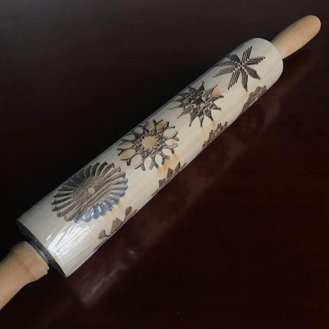 Christmas Embossing Rolling Pin Baking Cookies Noodle Biscuit Fondant Cake Dough Engraved Roller Reindeer Snowflake